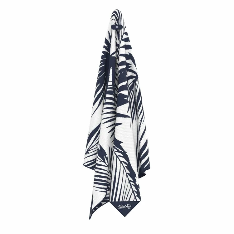 Blue Tees 4-in-1 Microfiber Magnetic Golf Towel 18" X 18" 3 Blue Tees 4-in-1 Microfiber Magnetic Golf Towel 18" X 18"